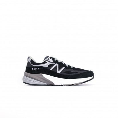 W 990BK6 BLACK/WHITE