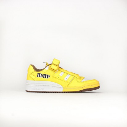 FORUM 84 LOW X M&MS YELLOW
