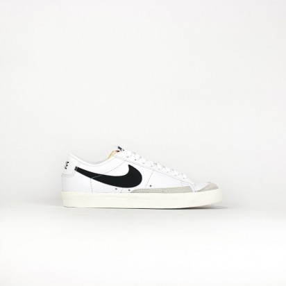 BLAZER LOW 77 WHITE BLACK