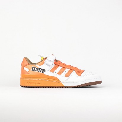 FORUM 84 LOW X M&MS ORANGE